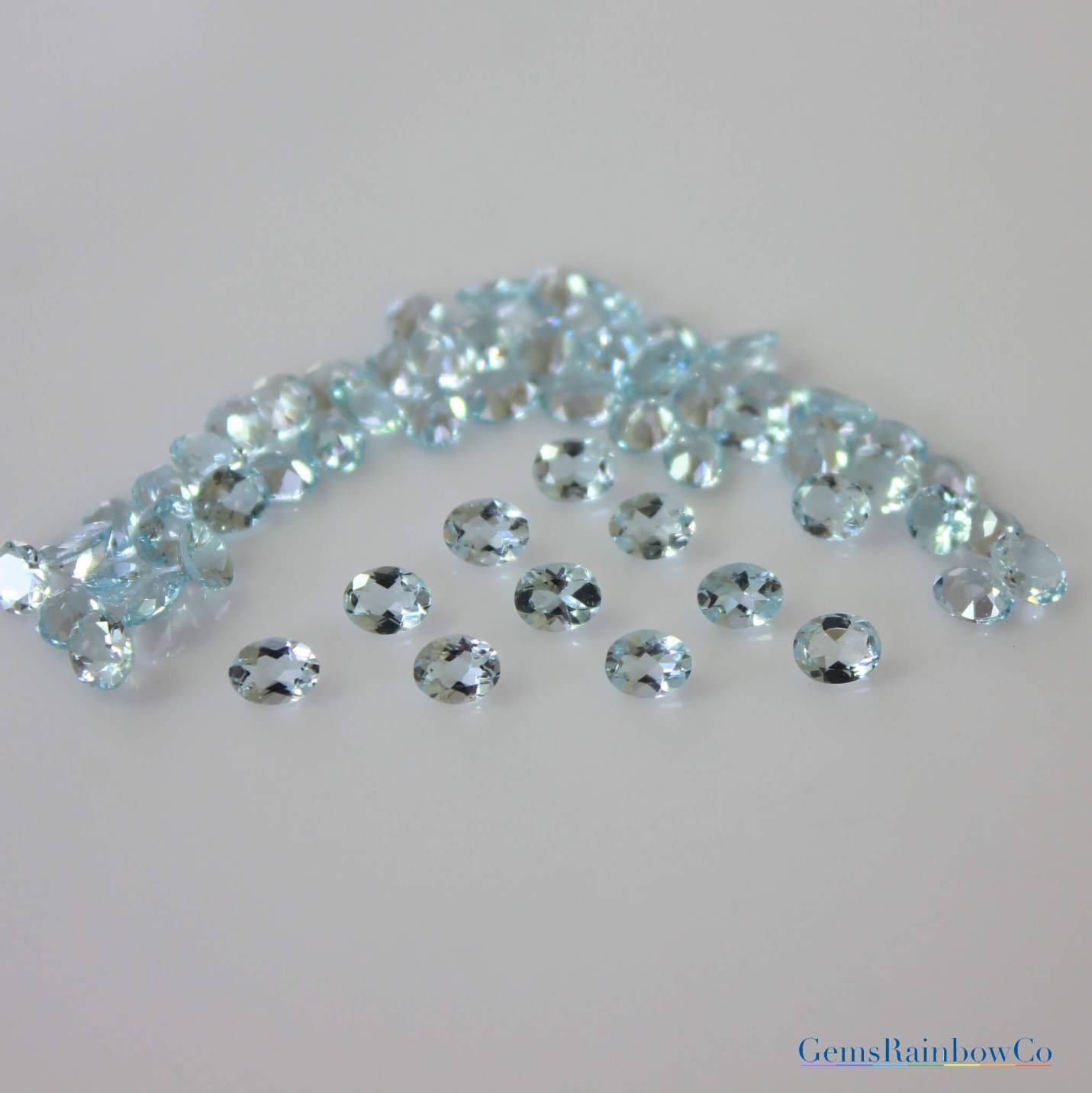 Aquamarine_Fac_Oval_4x5mm_AAA_5 copy Aquamarine Oval