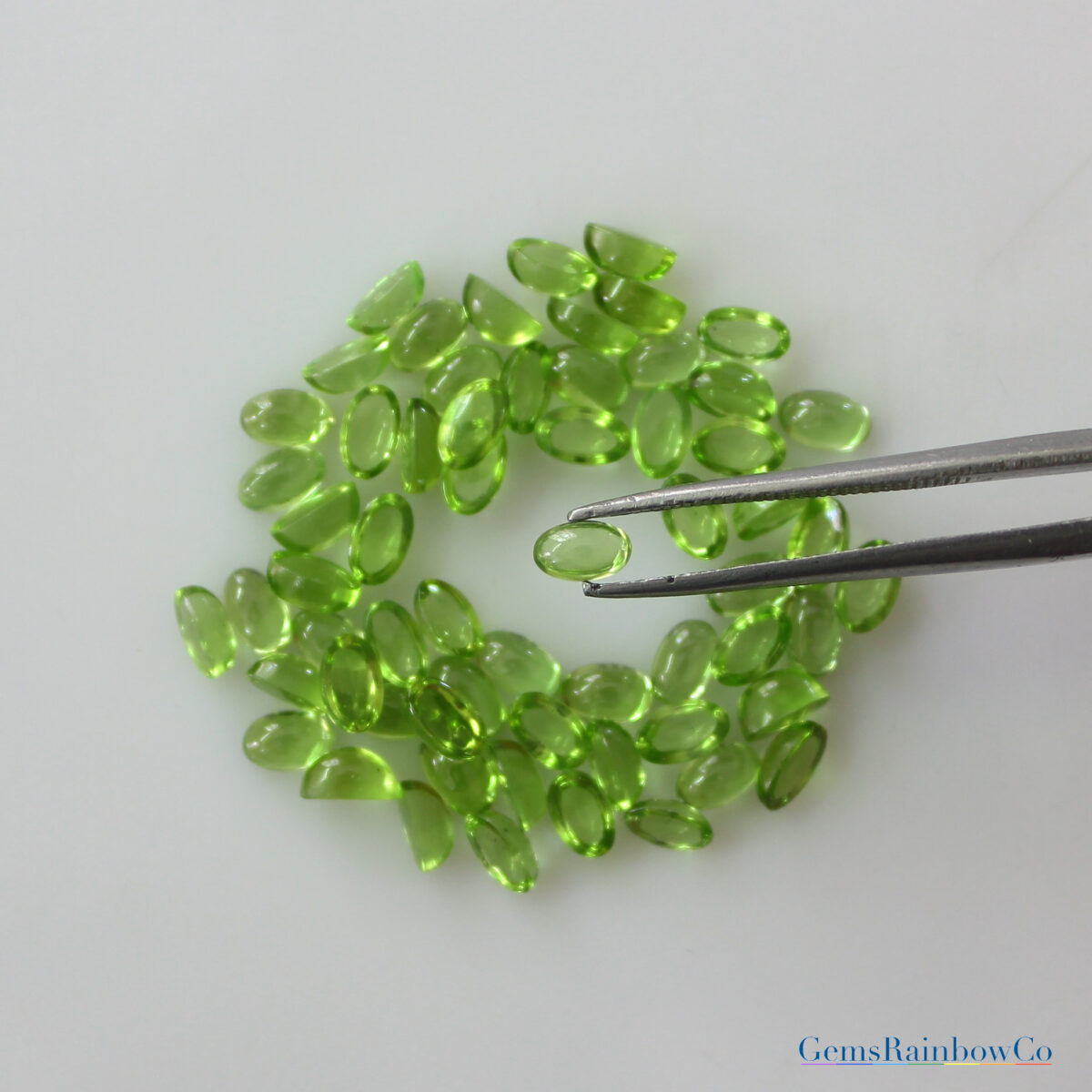 Peridot_Cab_Oval_5x3mm_AAA_4