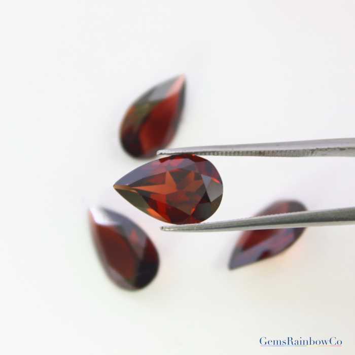 Garnet_Fac_Oval_9x14mm_AAA_3 Garnet Pear
