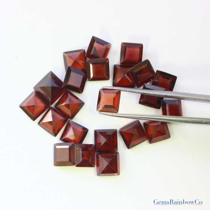 Garnet_Fac_Square_7mm_AAA_4 Garnet Square