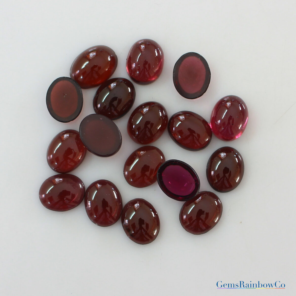 Garnet_Cab_Oval